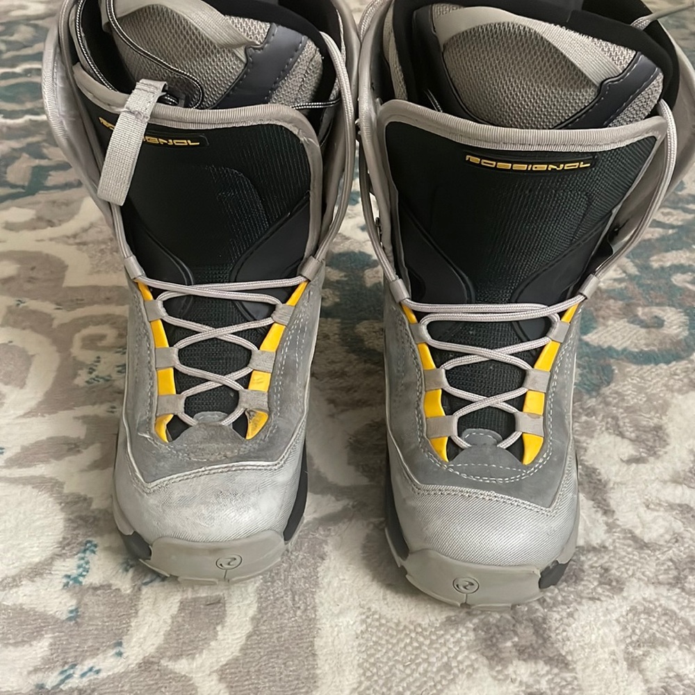 Rossignol Diva Boots size 9